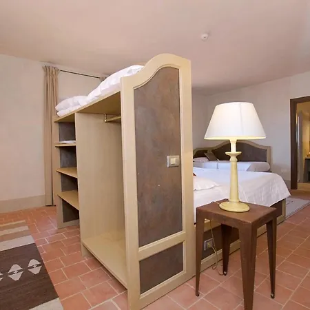 San Giovanni Hotel 4*