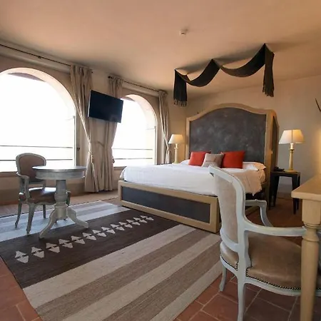 San Giovanni 4*