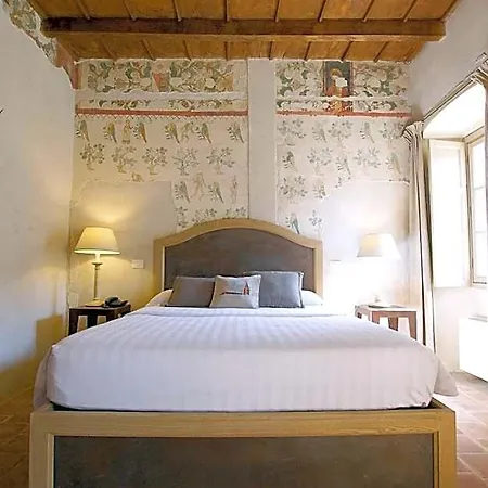 San Giovanni 4*
