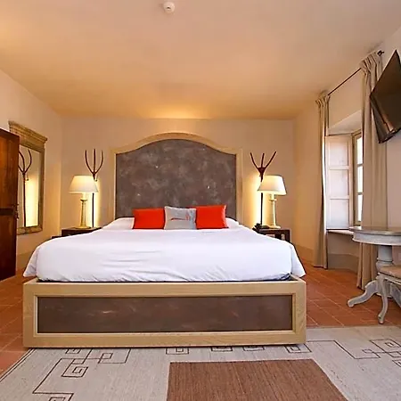 San Giovanni Otel Saluzzo
